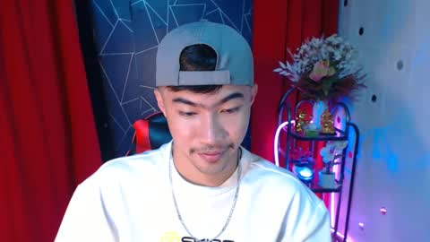 Snapshot of cumhavefun25 chatting on February 2025 07:16:02 PM ask me online show from February 2025 07:16:02 PM