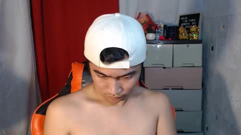 Snapshot of cumhavefun25 chatting on October 2025 02:33:01 AM ask me online show from October 2025 02:33:01 AM