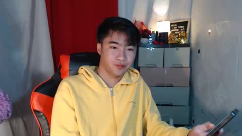 Snapshot of cumhavefun25 chatting on October 2025 11:26:02 PM ask me online show from October 2025 11:26:02 PM