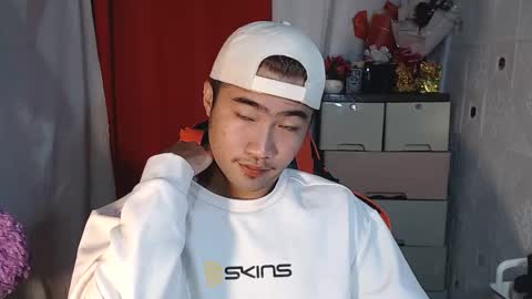 Snapshot of cumhavefun25 chatting on November 2025 09:27:02 PM ask me online show from November 2025 09:27:02 PM