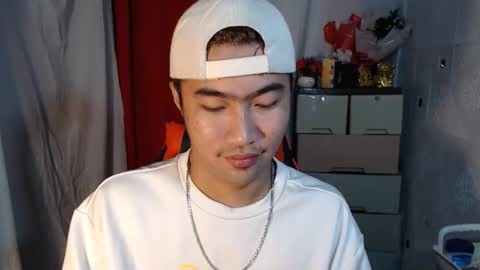 Snapshot of cumhavefun25 chatting on November 2025 01:59:02 AM ask me online show from November 2025 01:59:02 AM