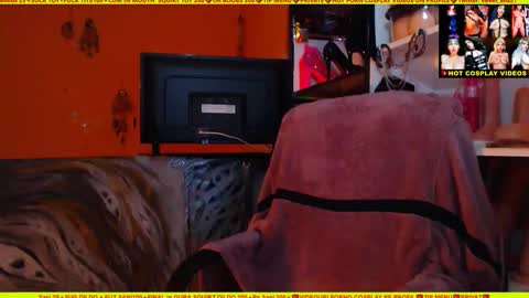 cuminmenowbby online show from December 2024 03:15:01 PM