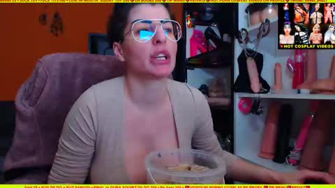 cuminmenowbby online show from January 2025 03:19:01 PM