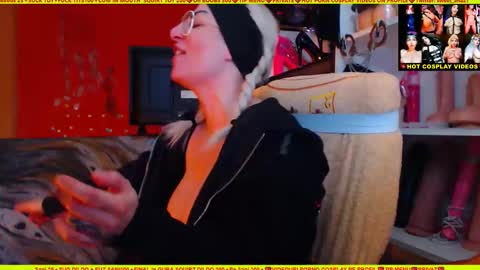 cuminmenowbby online show from February 2025 02:20:02 PM