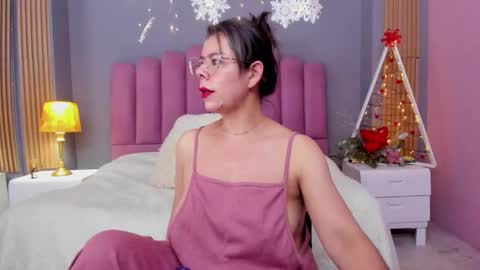 Cumming Loving online show from December 2024 07:48:02 PM
