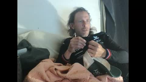 cumslutboi27 online show from February 2025 02:07:02 AM