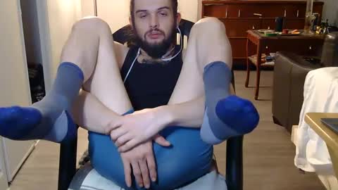 Snapshot of curiouss25 chatting on September 2025 03:06:01 PM curiouss25 online show from September 2025 03:06:01 PM