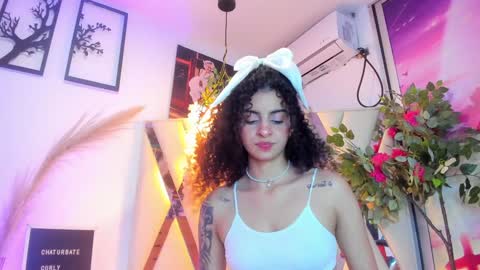 Rose online show from December 2024 12:52:02 AM