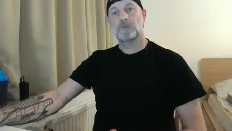 Snapshot of curman85 chatting on January 2025 12:02:01 AM Curman85 online show from January 2025 12:02:01 AM