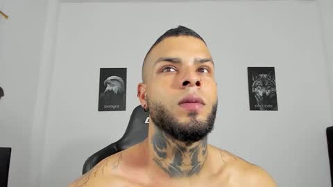 Snapshot of curtis_blake chatting on October 2025 05:35:01 PM curtis_blake online show from October 2025 05:35:01 PM