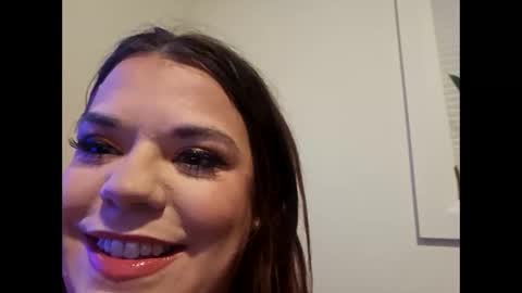 Curvyandthic online show from October 2025 06:17:01 AM