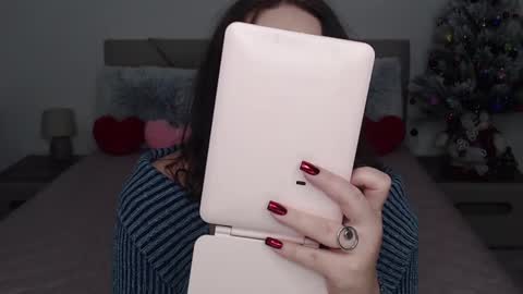 curvyanna13 online show from December 2024 02:31:02 PM