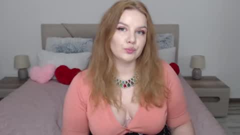 curvyanna13 online show from January 2025 05:35:01 PM