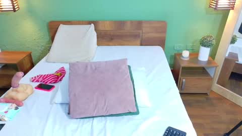 Snapshot of curvyebonyy_ chatting on January 2025 08:54:01 PM Danna online show from January 2025 08:54:01 PM