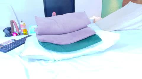 Snapshot of curvyebonyy_ chatting on February 2025 01:49:02 AM Danna online show from February 2025 01:49:02 AM