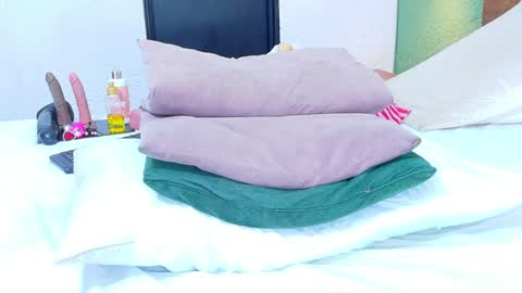 Snapshot of curvyebonyy_ chatting on February 2025 06:45:02 AM Danna online show from February 2025 06:45:02 AM