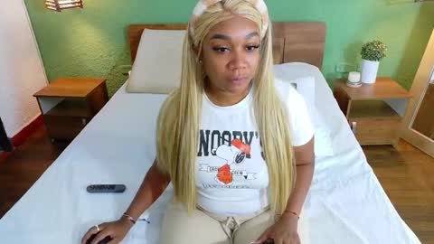 Snapshot of curvyebonyy_ chatting on March 2025 02:49:02 AM Danna online show from March 2025 02:49:02 AM