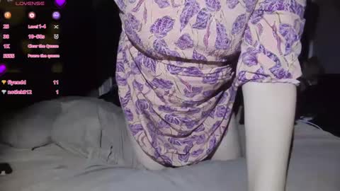 Snapshot of curvygothfemboy chatting on December 2024 01:25:01 AM Curvygothfemboy online show from December 2024 01:25:01 AM