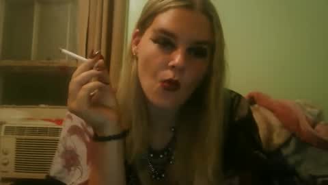 Snapshot of curvymom2025 chatting on September 2025 01:27:01 AM curvymom2025 online show from September 2025 01:27:01 AM