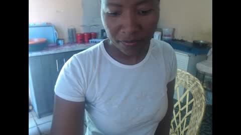 Snapshot of curvypear76x chatting on January 2025 12:24:01 PM curvypear76x online show from January 2025 12:24:01 PM