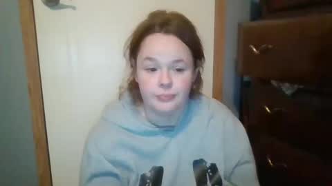 Snapshot of curvyplayday chatting on October 2025 09:52:01 AM dahlia -kim online show from October 2025 09:52:01 AM