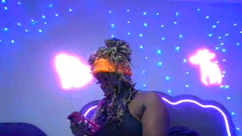 Snapshot of curvyychocolate chatting on February 2025 05:31:01 AM curvyychocolate online show from February 2025 05:31:01 AM