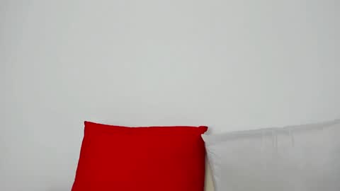 Snapshot of cute_angel95 chatting on January 2025 12:47:01 PM cute_angel95 online show from January 2025 12:47:01 PM