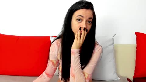 Snapshot of cute_angel95 chatting on January 2025 07:04:02 AM cute_angel95 online show from January 2025 07:04:02 AM