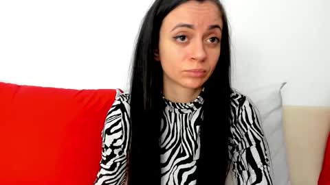 Snapshot of cute_angel95 chatting on January 2025 07:35:01 PM cute_angel95 online show from January 2025 07:35:01 PM