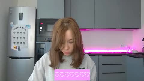 Snapshot of cute_beauty chatting on October 2025 09:10:01 AM Amanda online show from October 2025 09:10:01 AM