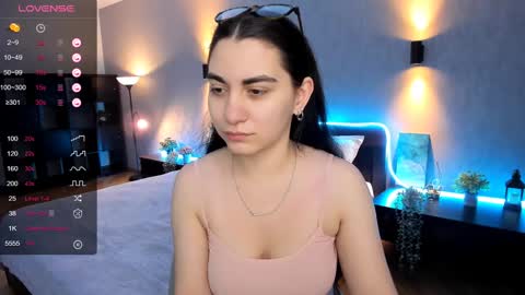 Snapshot of cute_chus chatting on January 2025 02:08:02 AM Hanna online show from January 2025 02:08:02 AM