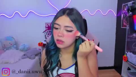 Dani  online show from October 2025 10:23:02 AM