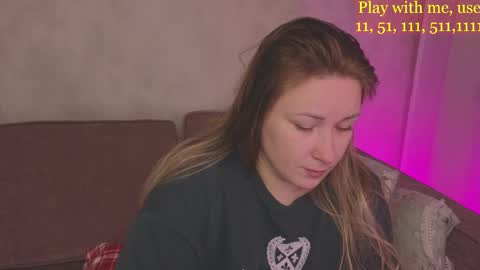 Snapshot of cute_darina chatting on September 2025 12:26:02 AM Everyday stream in the same time online show from September 2025 12:26:02 AM