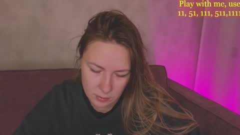 Snapshot of cute_darina chatting on October 2025 01:26:01 AM Everyday stream in the same time online show from October 2025 01:26:01 AM