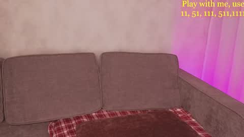 Snapshot of cute_darina chatting on October 2025 01:41:02 AM Everyday stream in the same time online show from October 2025 01:41:02 AM