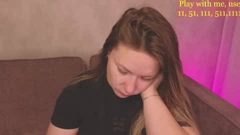 Snapshot of cute_darina chatting on October 2025 01:40:01 AM Everyday stream in the same time online show from October 2025 01:40:01 AM