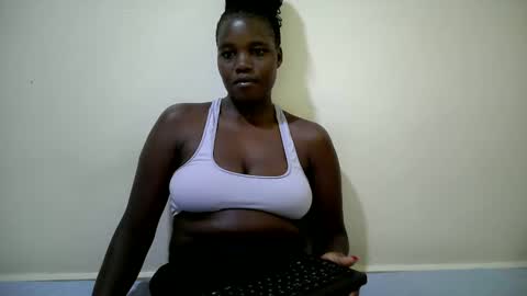 cute_heaven online show from September 2025 07:51:02 PM