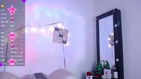 Snapshot of cute_horny12 chatting on November 2025 01:59:01 AM Cute horny1 online show from November 2025 01:59:01 AM