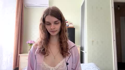 cute_kitte online show from October 2025 10:05:02 AM