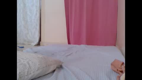 Snapshot of cute_lizah chatting on February 2025 07:35:01 AM cute_lizah online show from February 2025 07:35:01 AM