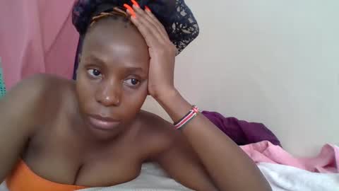 Snapshot of cute_lizah chatting on February 2025 05:30:02 AM cute_lizah online show from February 2025 05:30:02 AM