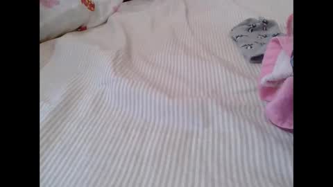 Snapshot of cute_lizah chatting on March 2025 10:02:01 AM cute_lizah online show from March 2025 10:02:01 AM