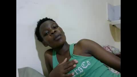 cute_marion online show from October 2025 08:07:01 PM