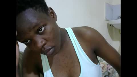 cute_marion online show from October 2025 11:00:01 AM