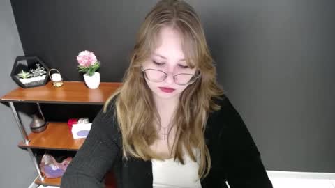 Veronica online show from February 2025 07:38:02 AM