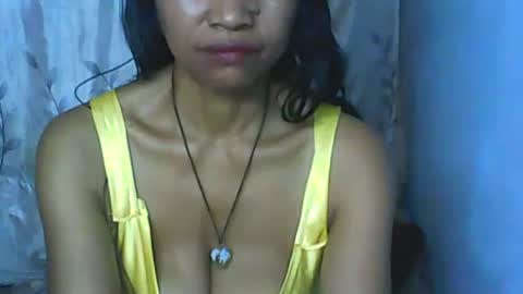 Snapshot of cute_moll chatting on October 2025 09:33:01 AM murielle online show from October 2025 09:33:01 AM