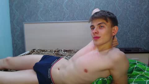 Snapshot of cute_oliver chatting on January 2025 08:32:01 PM Oliver online show from January 2025 08:32:01 PM