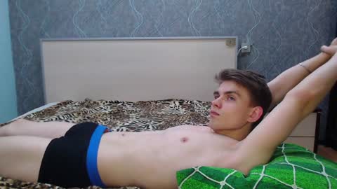Snapshot of cute_oliver chatting on January 2025 03:57:02 PM Oliver online show from January 2025 03:57:02 PM