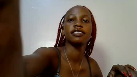 Snapshot of cute_sexxy1 chatting on October 2025 06:33:01 AM cutie online show from October 2025 06:33:01 AM