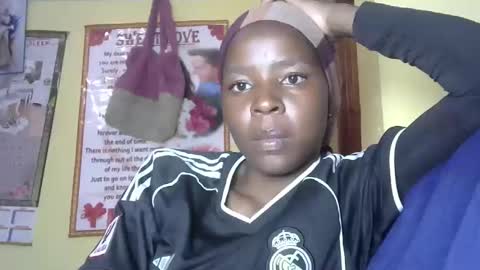 SHARON online show from November 2025 12:07:01 PM